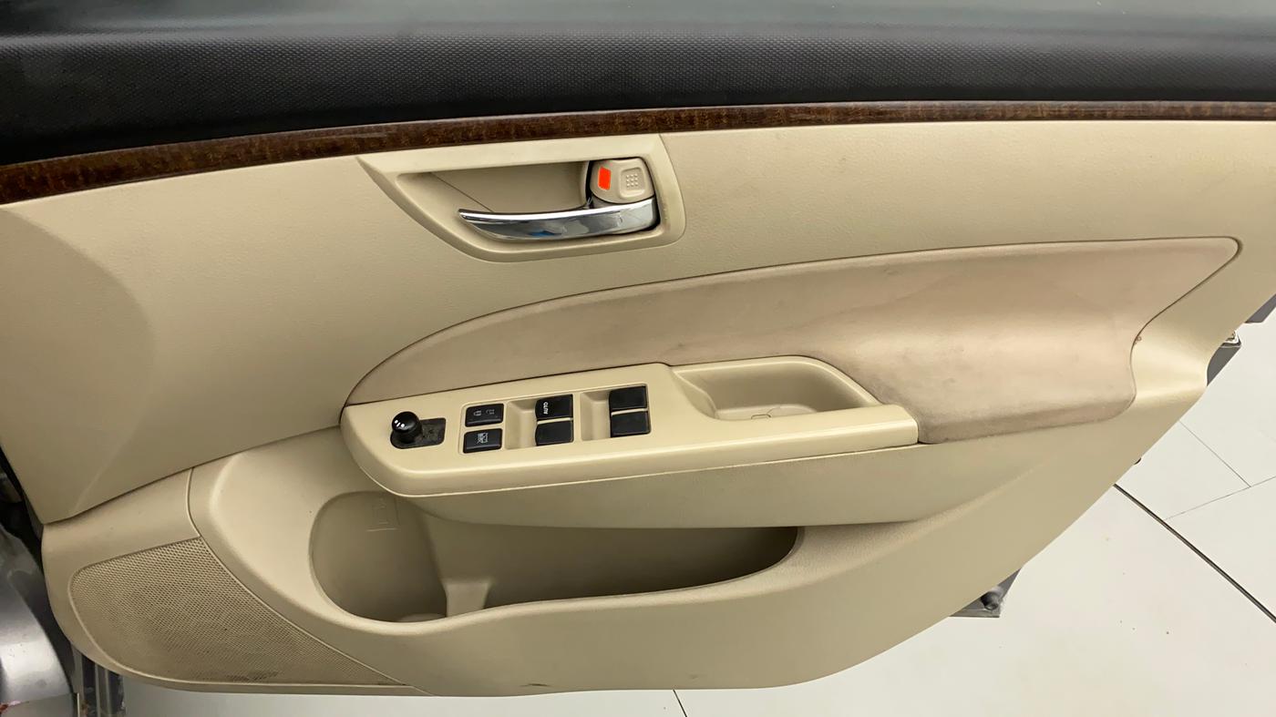 2014 Maruti Swift Dzire VXI, Petrol, Manual, 65,230 km, Driver Side Door Panels Control