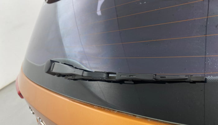 2023 Skoda KUSHAQ AMBITION 1.0L TSI AT, Petrol, Automatic, 30,383 km, Rear Wiper