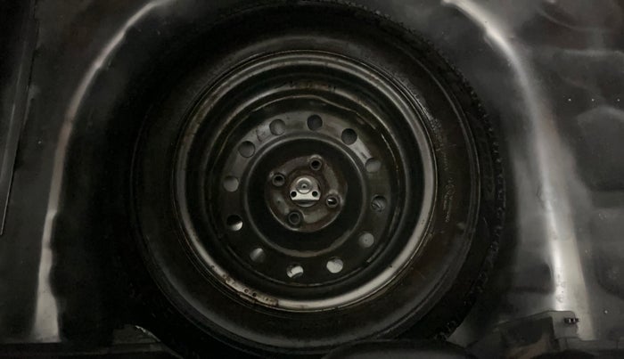 2019 Maruti Swift LXI, Petrol, Manual, 32,268 km, Spare Tyre