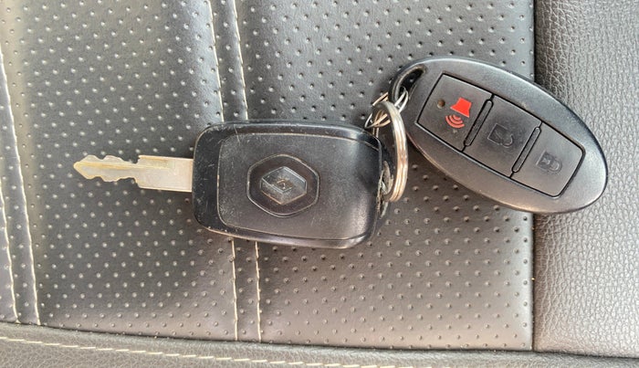 2018 Renault Kwid RXL 1.0 AMT, Petrol, Automatic, 14,475 km, Key Close Up