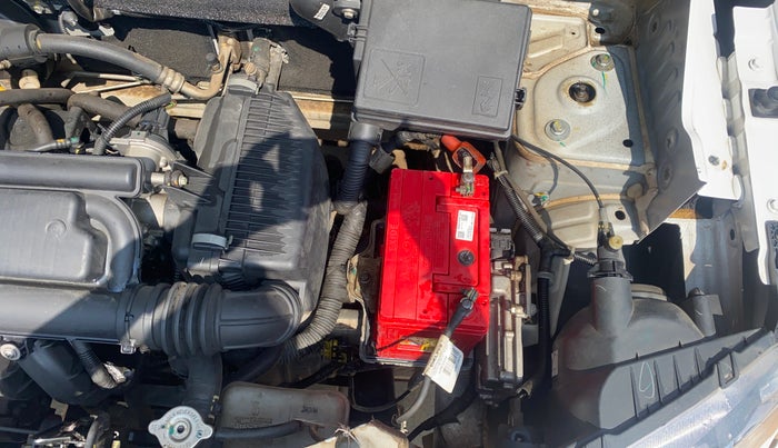 2018 Renault Kwid RXL 1.0 AMT, Petrol, Automatic, 14,475 km, Engine View - Left