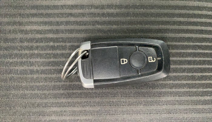 2019 Ford Ecosport TITANIUM 1.5L SPORTS(SUNROOF) DIESEL, Diesel, Manual, 1,04,043 km, Key Close Up