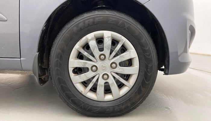 2013 Hyundai i10 SPORTZ 1.2 AT, Petrol, Automatic, 86,294 km, Right Front Wheel