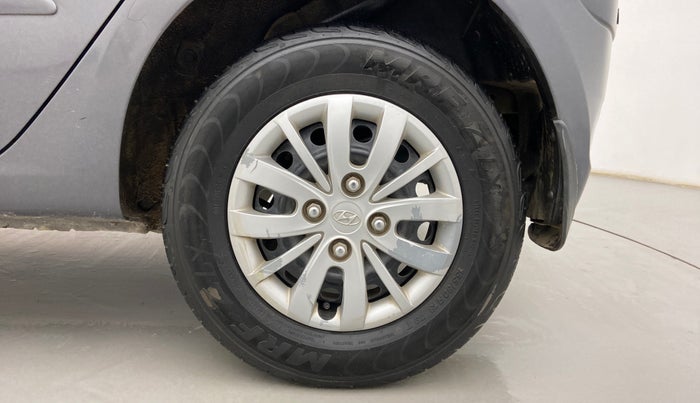 2013 Hyundai i10 SPORTZ 1.2 AT, Petrol, Automatic, 86,294 km, Left Rear Wheel