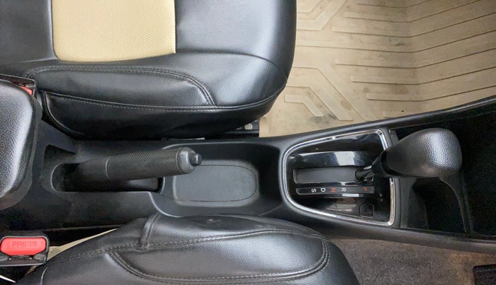 2018 Honda Amaze 1.2L I-VTEC V CVT, Petrol, Automatic, 71,263 km, Gear Lever