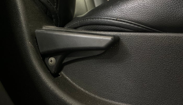 2019 Tata NEXON XM PETROL, Petrol, Manual, 25,690 km, Driver Side Adjustment Panel