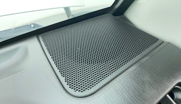 2022 Maruti Eeco 5 STR AC (O), Petrol, Manual, 2,630 km, Speaker