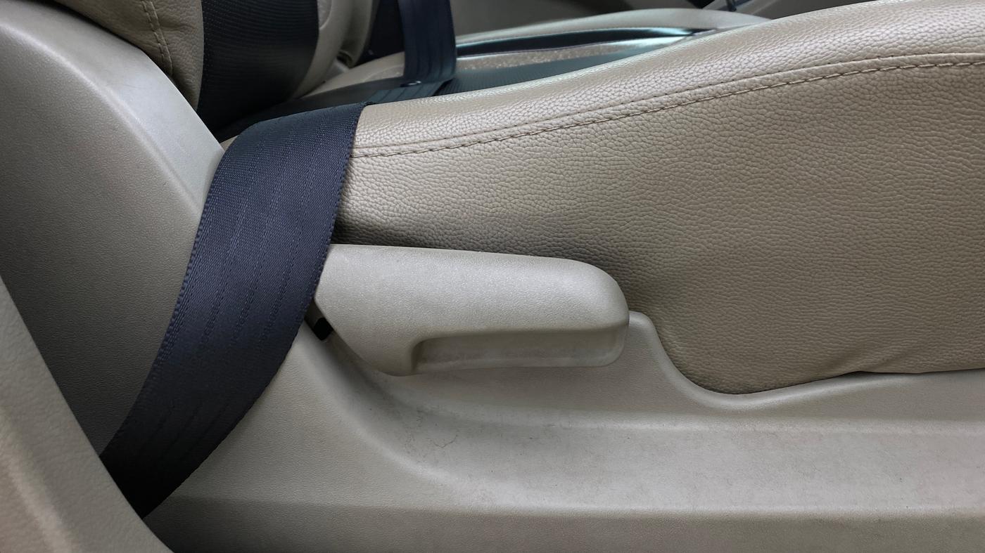 2016 Maruti Celerio ZXI AMT, Petrol, Automatic, 41,832 km, Driver Side Adjustment Panel