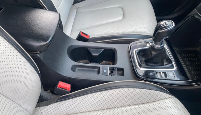 2022 Hyundai Creta SX (O) 1.5 DIESEL, Diesel, Manual, 73,081 km, Gear Lever