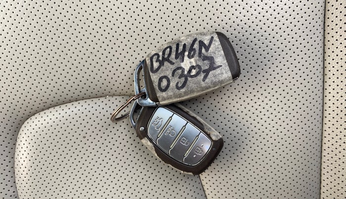 2022 Hyundai Creta SX (O) 1.5 DIESEL, Diesel, Manual, 73,081 km, Key Close Up