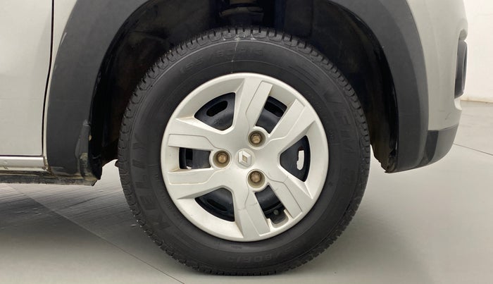 2016 Renault Kwid RXT, Petrol, Manual, 53,948 km, Right Front Wheel
