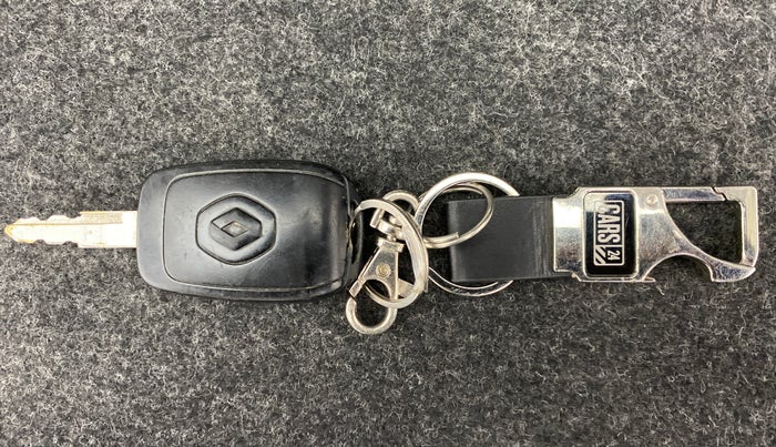 2016 Renault Kwid RXT, Petrol, Manual, 53,948 km, Key Close Up