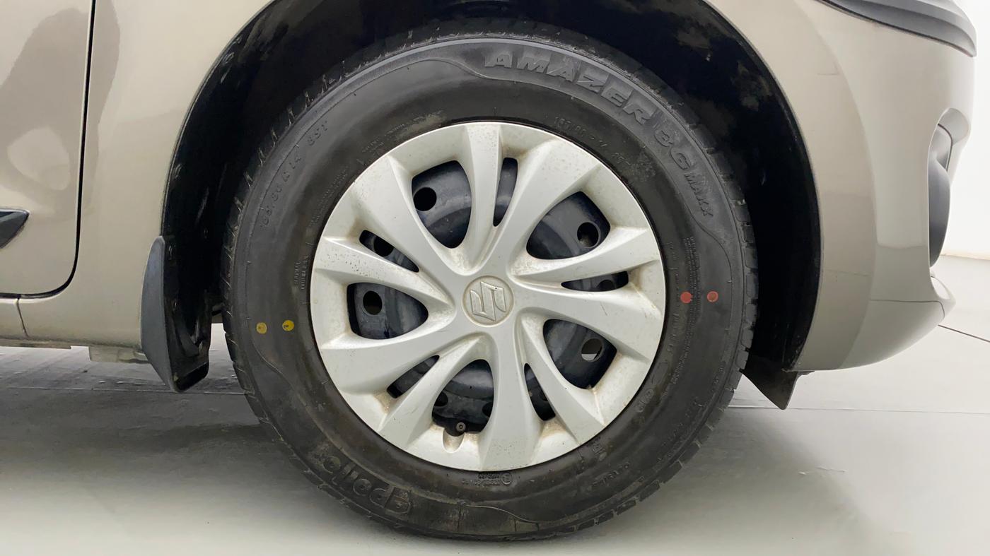 2019 Maruti Swift VXI, Petrol, Manual, 20,025 km, Right Front Wheel