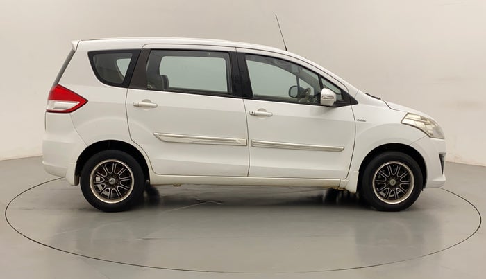 2012 Maruti Ertiga VDI, Diesel, Manual, 1,05,351 km, Right Side View