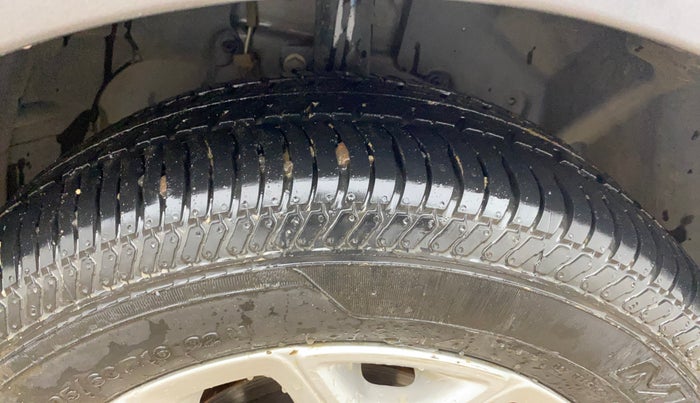 2017 Ford Ecosport TITANIUM 1.5L PETROL AT, Petrol, Automatic, 39,992 km, Right Front Tyre Tread