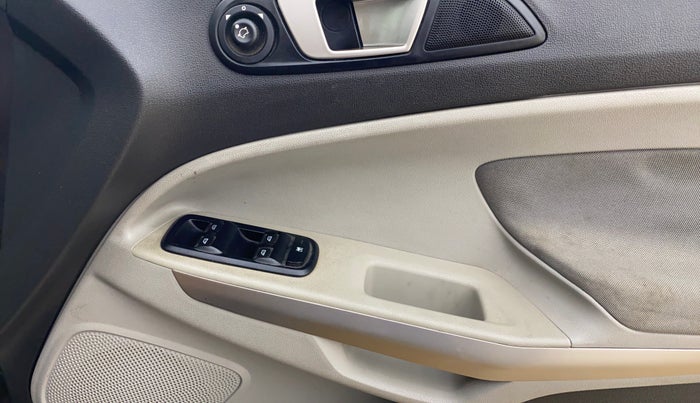 2017 Ford Ecosport TITANIUM 1.5L PETROL AT, Petrol, Automatic, 39,992 km, Driver Side Door Panels Control