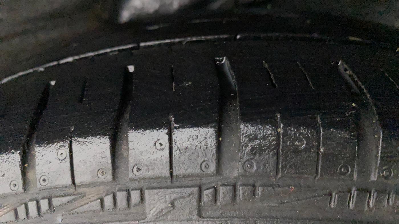 2011 Hyundai i10 ERA 1.1, Petrol, Manual, 48,927 km, Left Rear Tyre Tread