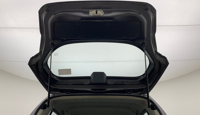 2015 Maruti Alto K10 VXI, Petrol, Manual, 49,325 km, Boot Door Open