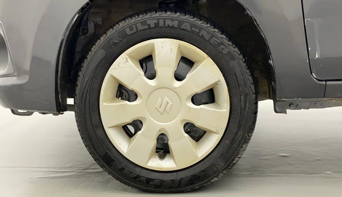 2015 Maruti Alto K10 VXI, Petrol, Manual, 49,325 km, Left Front Wheel