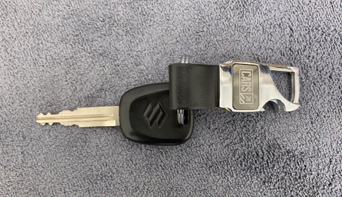 2015 Maruti Alto K10 VXI, Petrol, Manual, 49,325 km, Key Close Up