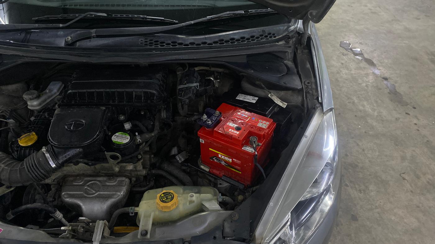 2019 Tata Tiago XT PETROL, Petrol, Manual, 72,414 km, Engine View - Left