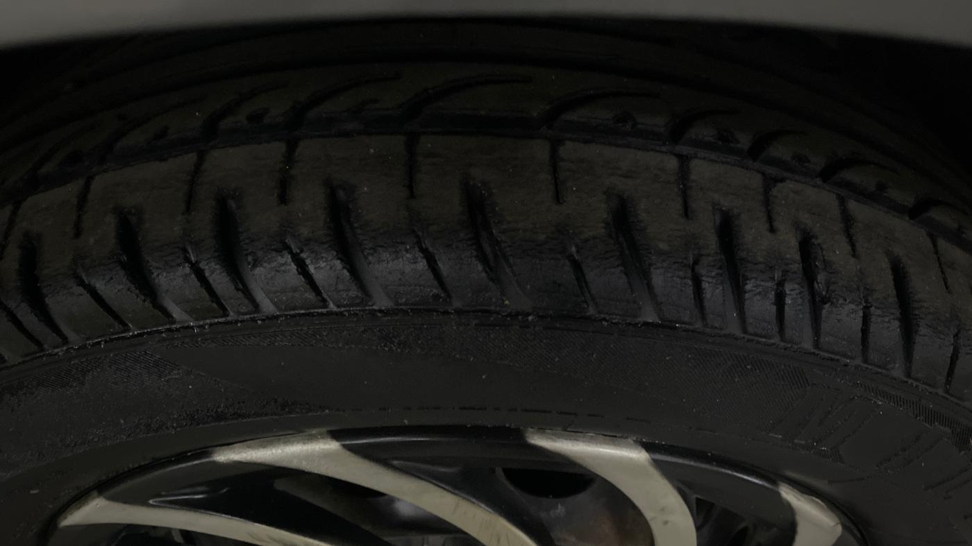 2019 Tata Tiago XT PETROL, Petrol, Manual, 72,414 km, Right Front Tyre Tread