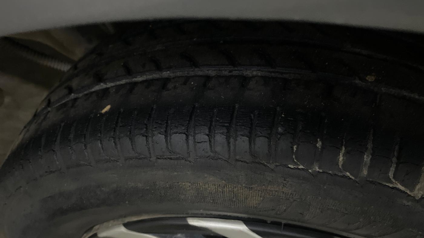 2019 Tata Tiago XT PETROL, Petrol, Manual, 72,414 km, Left Rear Tyre Tread