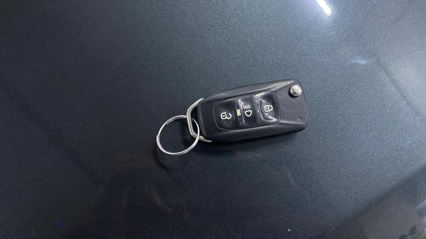 2019 Tata Tiago XT PETROL, Petrol, Manual, 72,414 km, Key Close Up