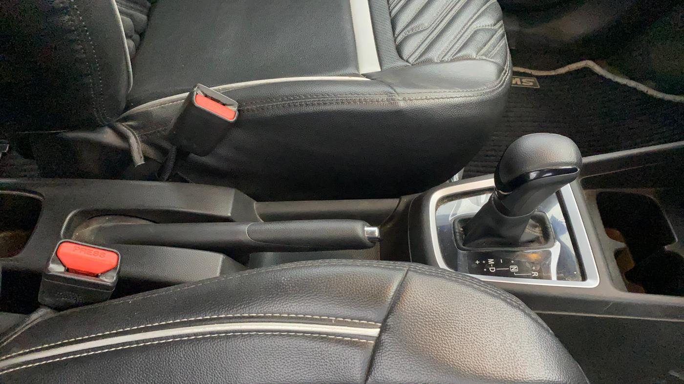2021 Maruti Swift VXI AMT, Petrol, Automatic, 36,577 km, Gear Lever