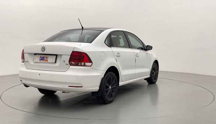 2016 Volkswagen Vento HIGHLINE 1.2 TSI AT, Petrol, Automatic, 41,909 km, Right Back Diagonal