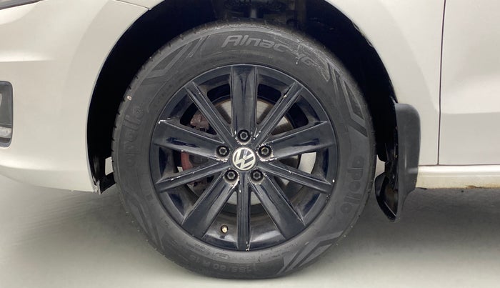 2016 Volkswagen Vento HIGHLINE 1.2 TSI AT, Petrol, Automatic, 41,909 km, Left Front Wheel