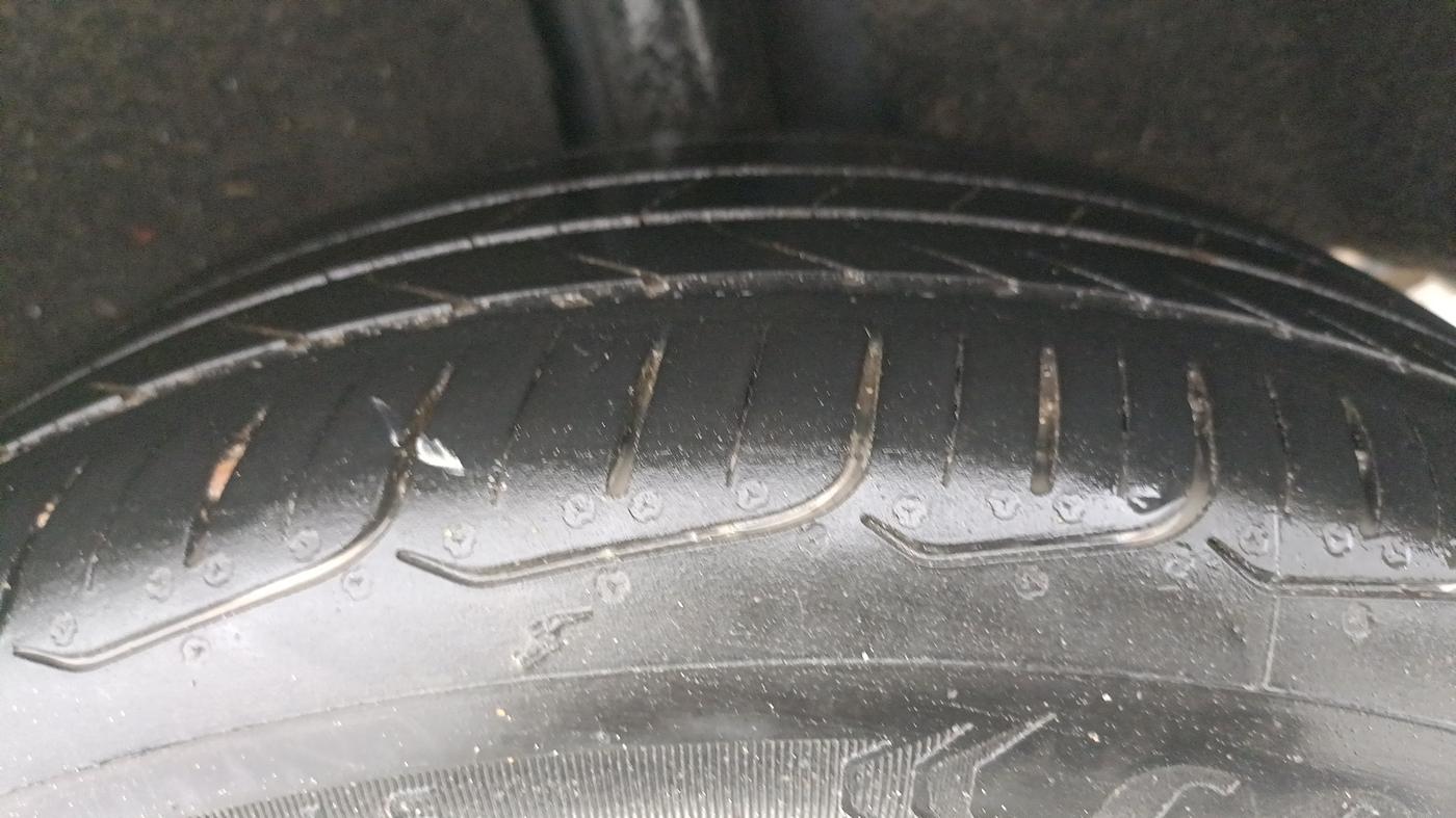 2016 Maruti Baleno ZETA PETROL 1.2, Petrol, Manual, 71,531 km, Left Rear Tyre Tread