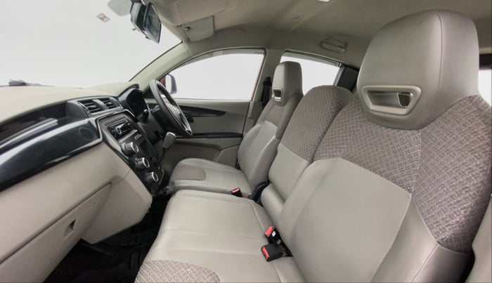 2017 Mahindra Kuv100 K4 6 STR, Petrol, Manual, 48,413 km, Right Side Front Door Cabin