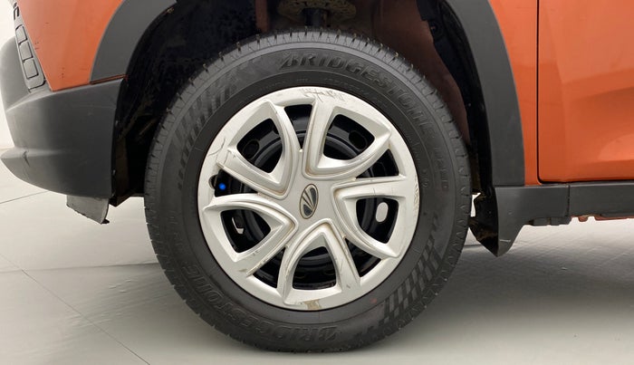 2017 Mahindra Kuv100 K4 6 STR, Petrol, Manual, 48,413 km, Left Front Wheel