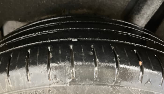 2019 Maruti Baleno ZETA PETROL 1.2, Petrol, Manual, 48,440 km, Left Rear Tyre Tread