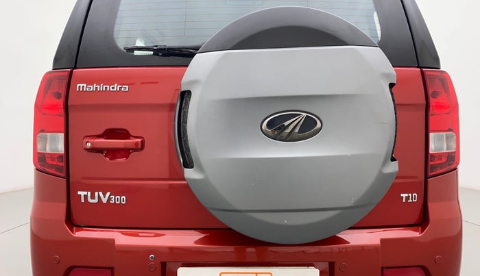 2018 Mahindra TUV300 T10, Diesel, Manual, 50,731 km, Spare Tyre