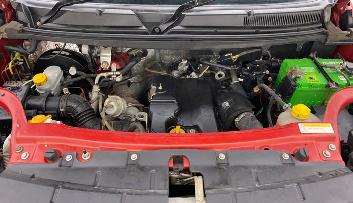 2018 Mahindra TUV300 T10, Diesel, Manual, 50,731 km, Open Bonet