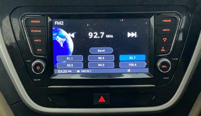 2018 Mahindra TUV300 T10, Diesel, Manual, 50,731 km, Infotainment System