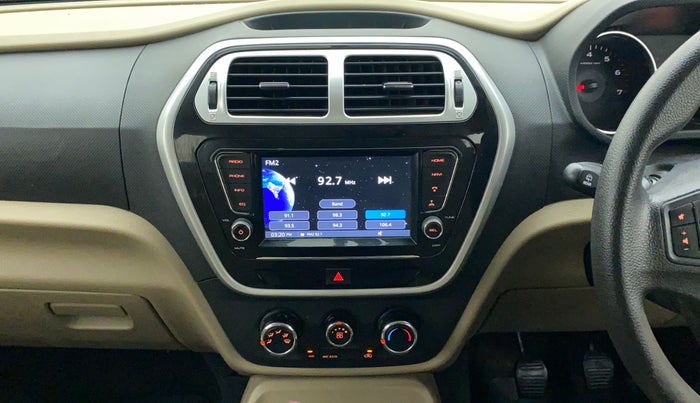 2018 Mahindra TUV300 T10, Diesel, Manual, 50,731 km, Air Conditioner