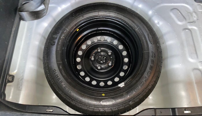 2019 Hyundai VENUE SX 1.4 CRDI, Diesel, Manual, 1,32,156 km, Spare Tyre