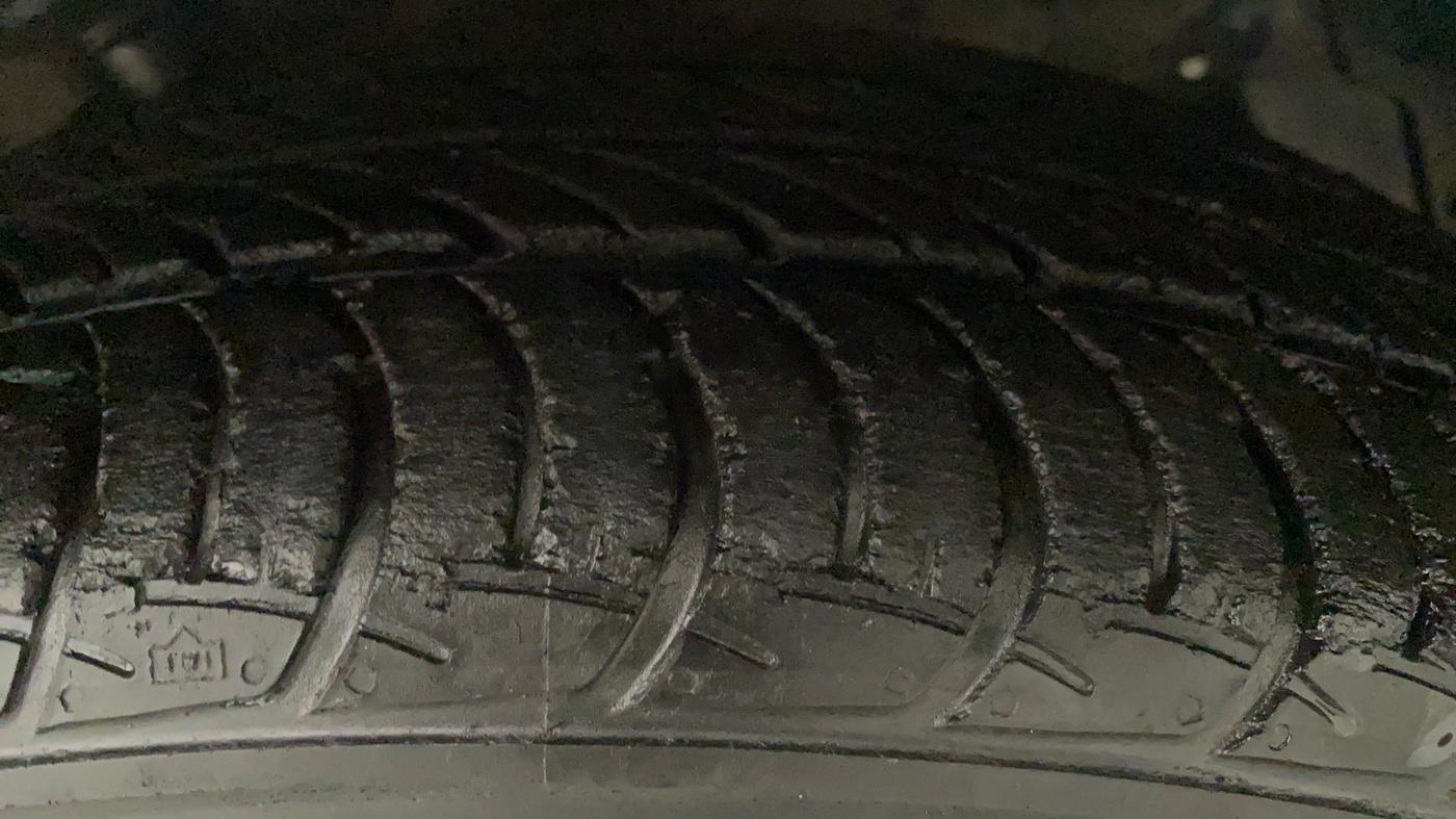 2017 Maruti Celerio ZXI, Petrol, Manual, 27,882 km, Left Rear Tyre Tread