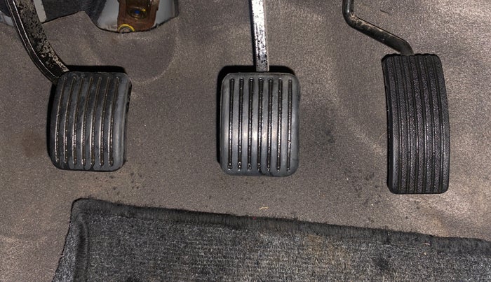 2014 Hyundai i10 SPORTZ 1.1, Petrol, Manual, 30,245 km, Pedals