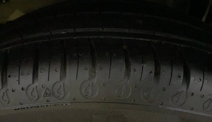 2023 Tata TIAGO NRG XT MT, Petrol, Manual, 2,833 km, Left Rear Tyre Tread