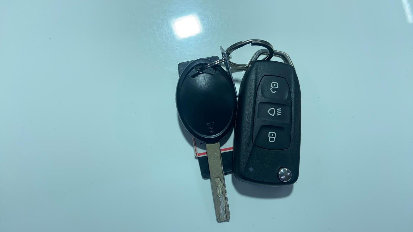 2023 Tata TIAGO NRG XT MT, Petrol, Manual, 2,833 km, Key Close Up