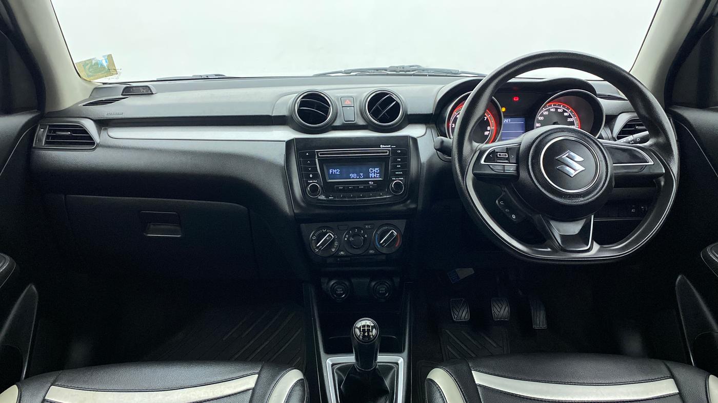 2019 Maruti Swift VXI, Petrol, Manual, 25,552 km, Dashboard