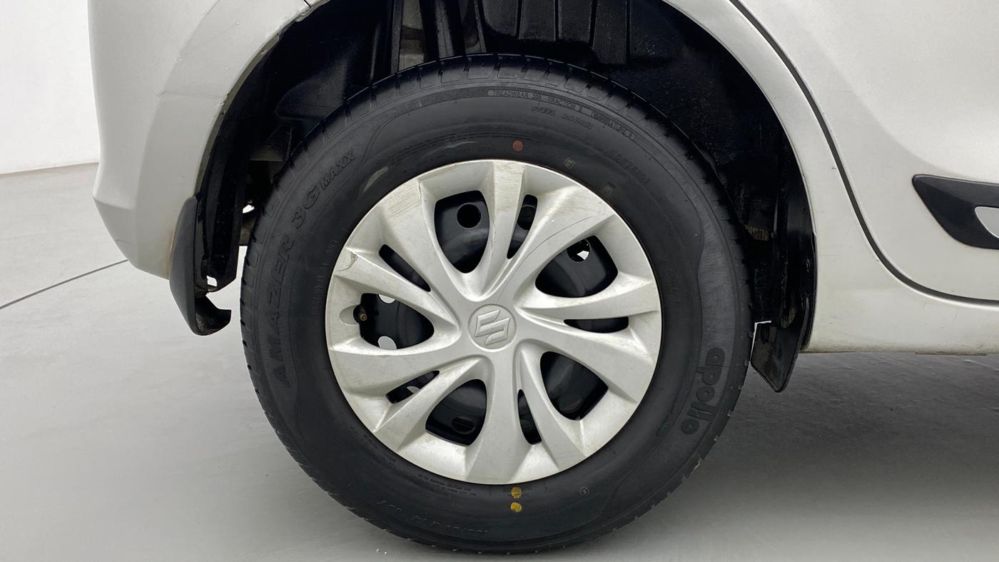 2019 Maruti Swift VXI, Petrol, Manual, 25,552 km, Right Rear Wheel