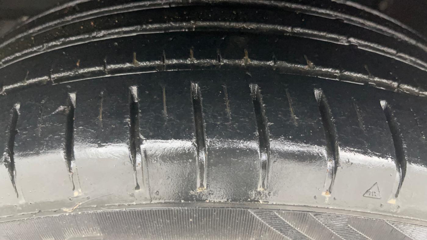 2023 Maruti Baleno ZETA PETROL 1.2, Petrol, Manual, 37,348 km, Left Front Tyre Tread