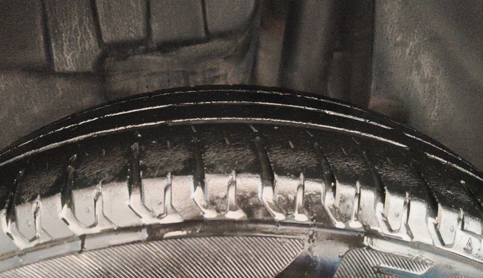2023 Maruti Swift ZXI, Petrol, Manual, 41,125 km, Left Rear Tyre Tread