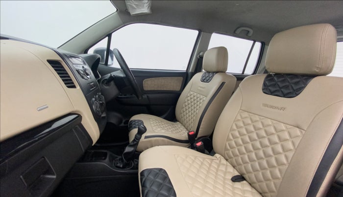 2017 Maruti Wagon R 1.0 VXI, Petrol, Manual, 39,121 km, Right Side Front Door Cabin