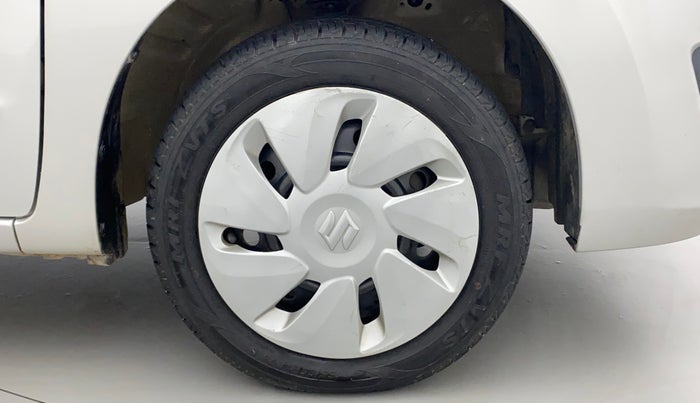 2017 Maruti Wagon R 1.0 VXI, Petrol, Manual, 39,121 km, Right Front Wheel